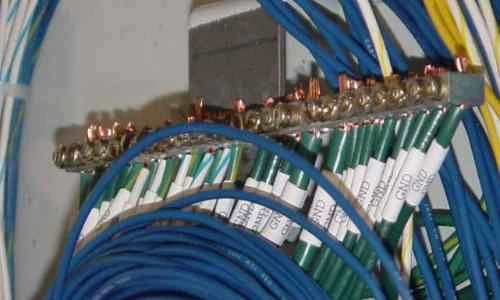 Devices And Circuits - Wiring And Busbars