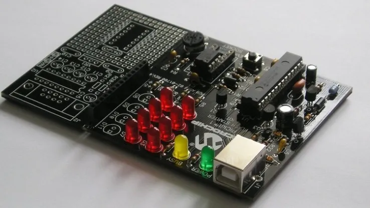 PIC Microcontrollers: Design & Manufacture Your Training Kit