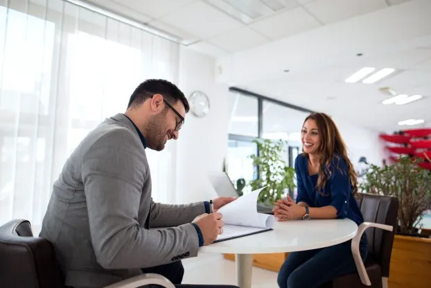 Interview Skills: The Ultimate Prep Guide To Getting The Job