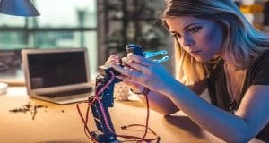 Deep Learning & Neural Networks Python - Keras : For Dummies.